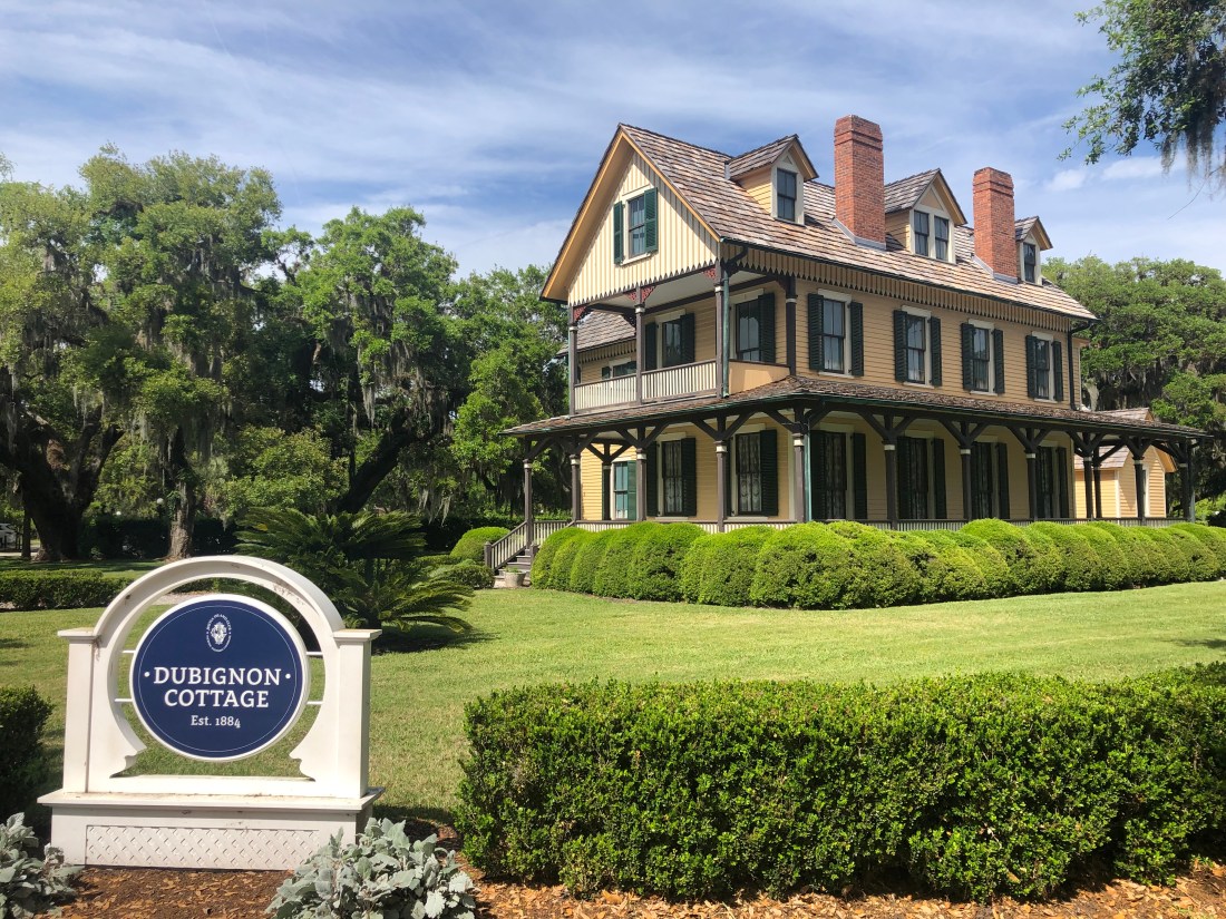 703E745B-492B-485B-903E-95E886175DC2