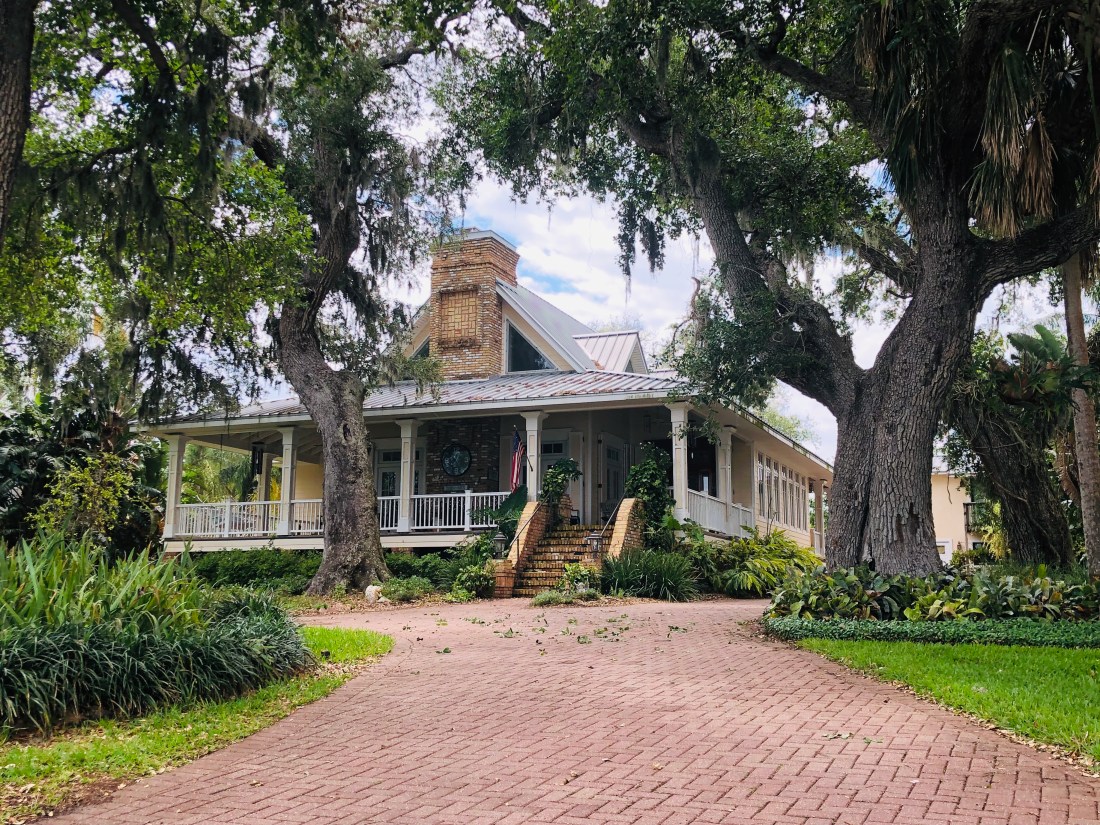 87809C74-CFBB-4D9F-8E3F-7E17F434F719