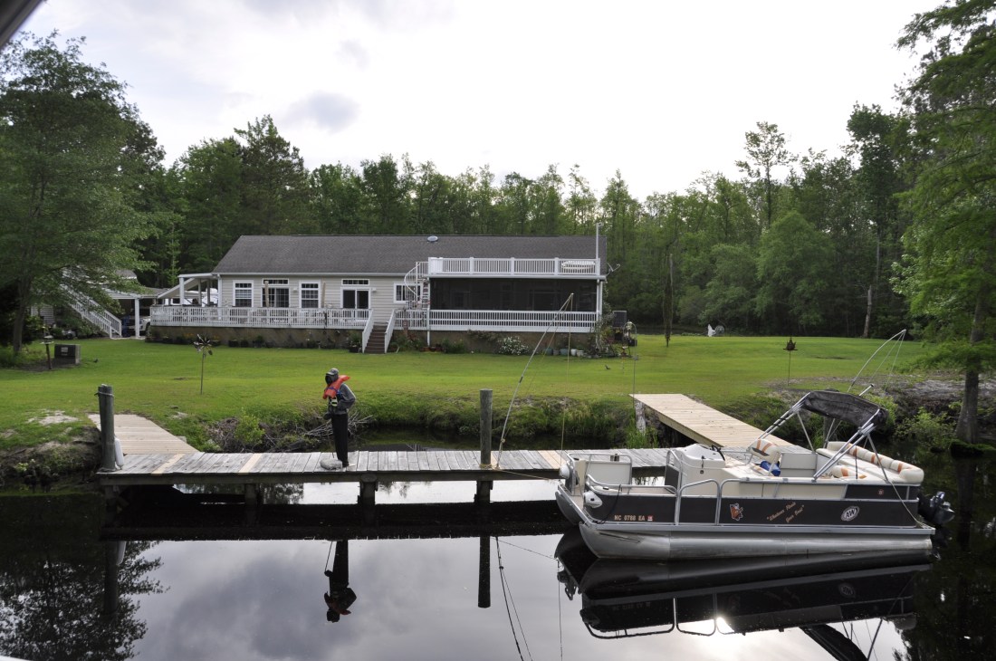 3B75F9FA-3172-46E5-896B-73396F5B4958