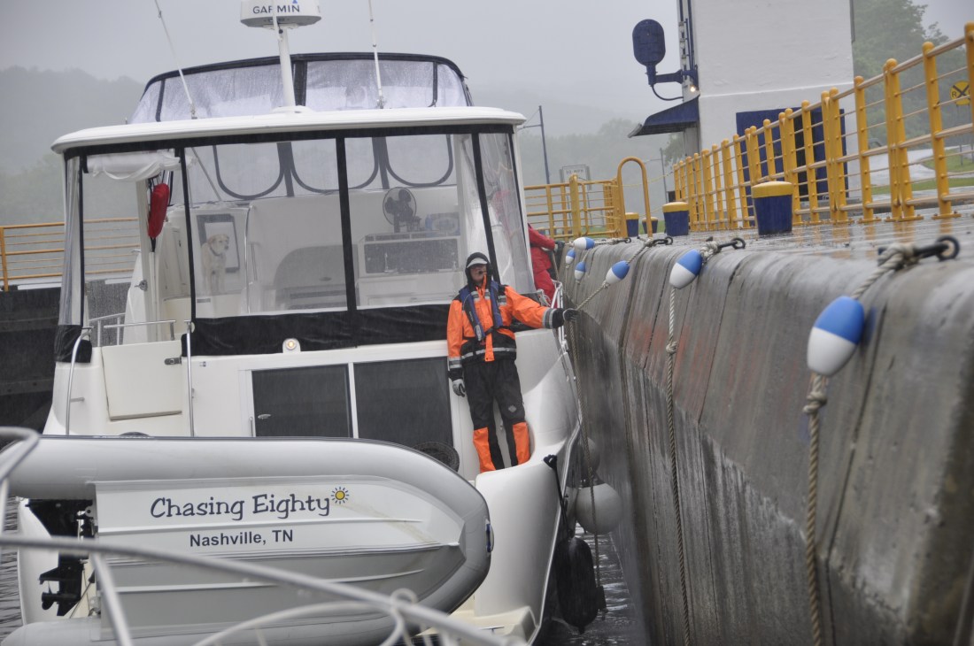 4899E5CA-10AF-4BE7-BF48-ADB7D5973D8D