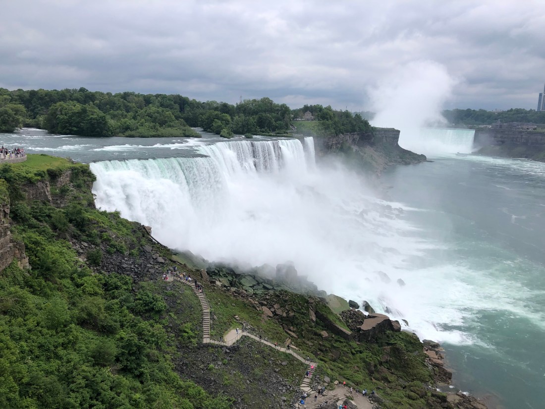 4AF33058-5112-4BBA-967B-F2D3D3C1C536