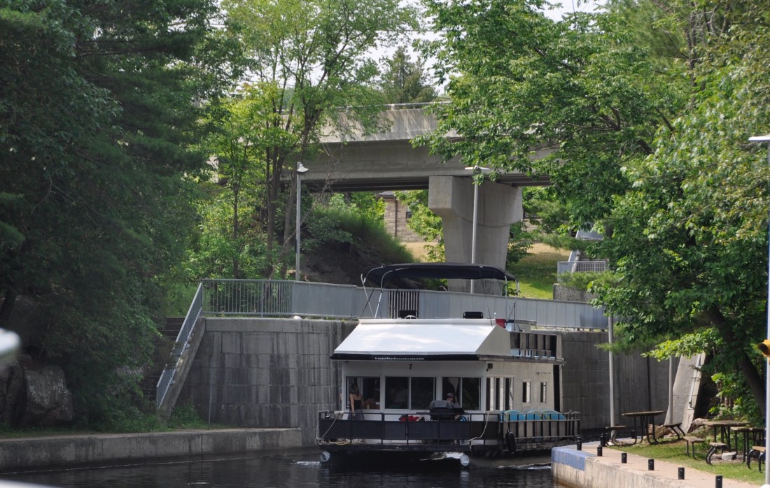 DB86C39F-148F-47A7-A7F4-66C5F984FF4E